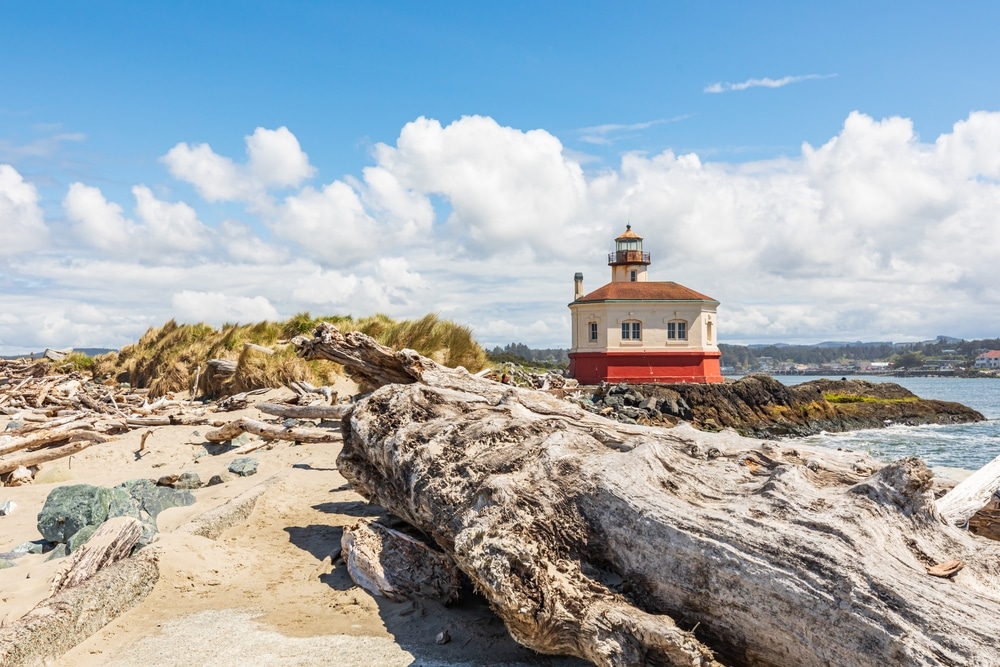 A gorgeous Lighthouse near Bandon, Oregon - discover the best time to visit the Oregon Coast to see this and more