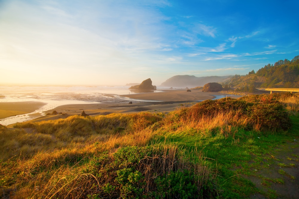 The gorgeous Beaches on the Southern Oregon Coast are just a small part of the reason to visit - it's also a great chance to explore the best Oregon Coast Towns