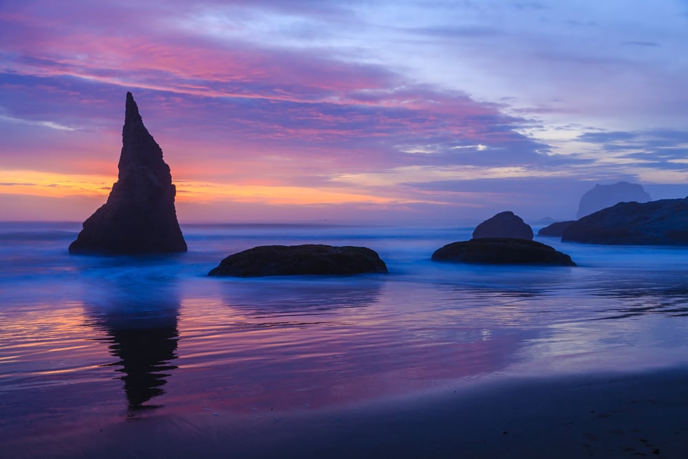 Sunset at Bandon Beach, the best place to stop on your Oregon Coast Road Trip