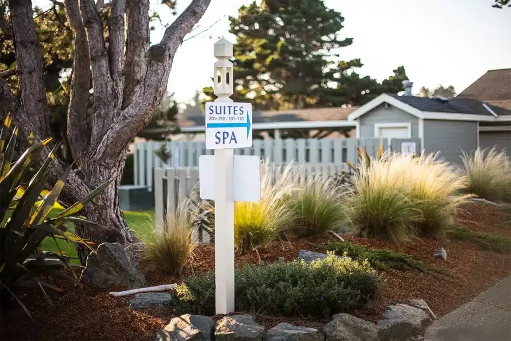 Relax at our hotel in Bandon, Oregon after enjoying Oregon Coast hikes