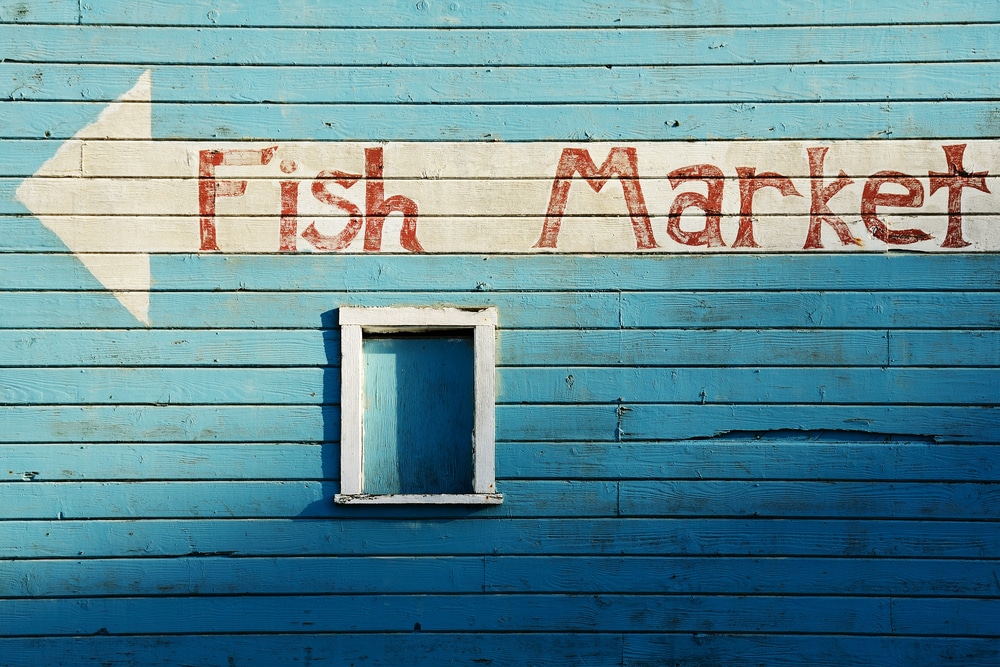 Sign out front on the Bandon Fish Market