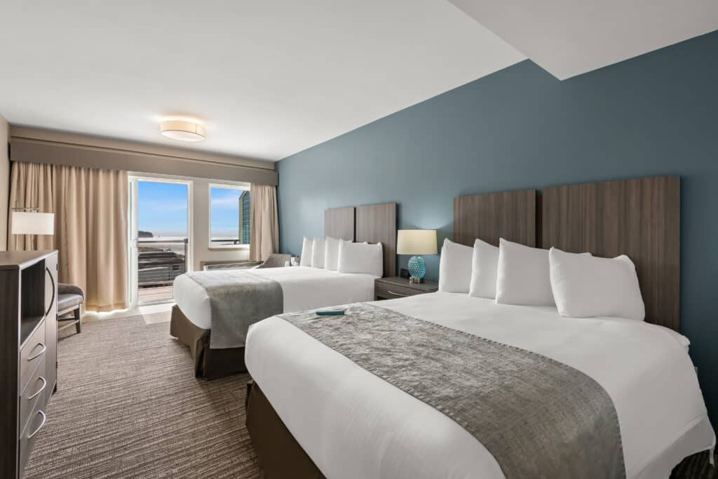Winter Walks on Bandon Beach 8 Room with two queen beds and ocean view at our Bandon Oregon hotel.